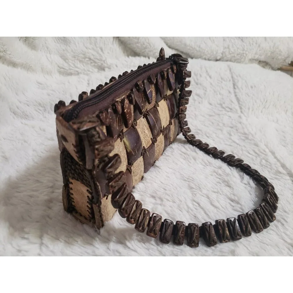 Handcrafted Coconut Shell Patchwork Purse - Picture 4 of 5